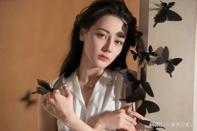 亲爹被爆是老赖1亿欠款还未还继黄杨钿甜后嘉行又塌一个！(图4)